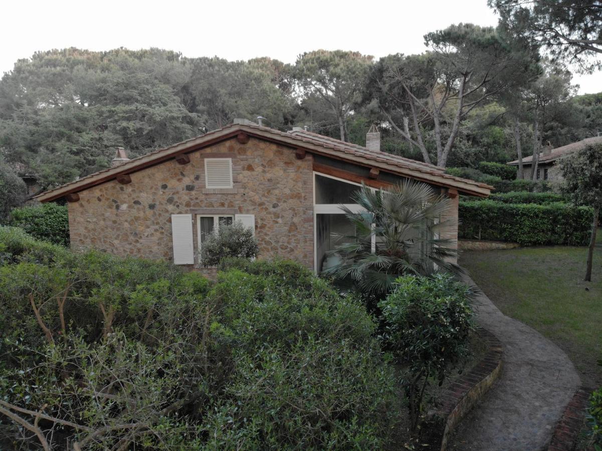 Villaggio I Sorbizzi Marina Di Bibbona Εξωτερικό φωτογραφία